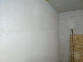 2019_10_02 OG1 Hinterhaus Tragwerksmauer 2x Fermacell
