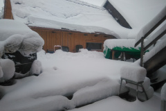 2021_01_15 Schneefall HiHoHa Türe Terrasse